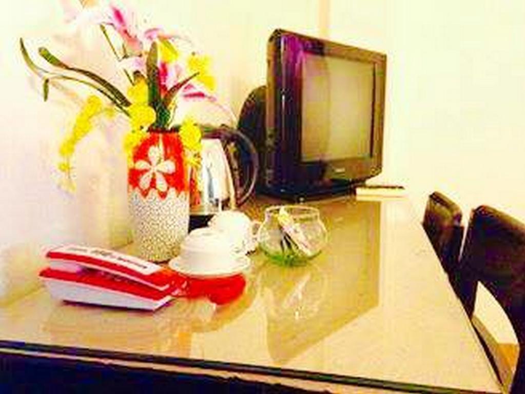 Ruby Bistro Hotel Хюэ Экстерьер фото