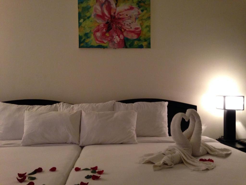 Ruby Bistro Hotel Хюэ Экстерьер фото