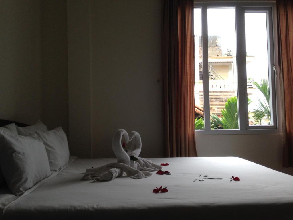 Ruby Bistro Hotel Хюэ Экстерьер фото