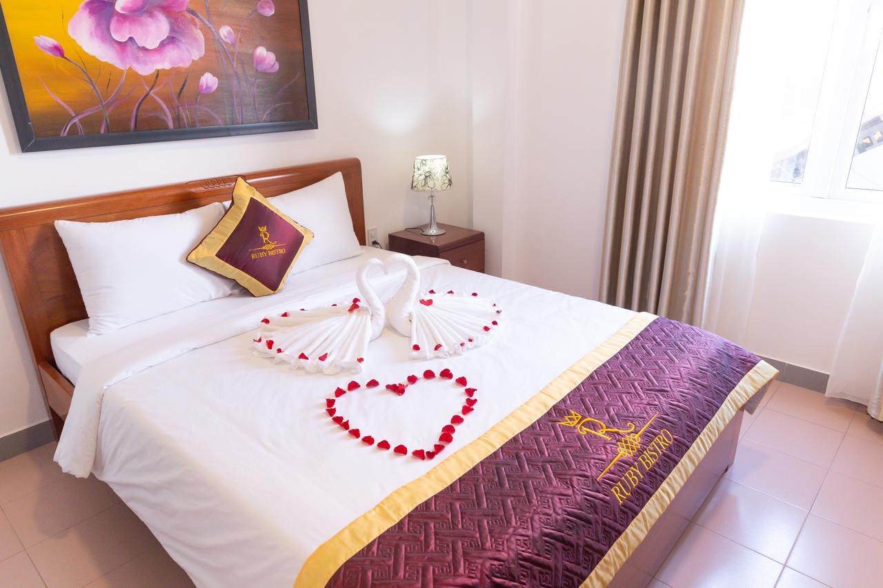 Ruby Bistro Hotel Хюэ Экстерьер фото