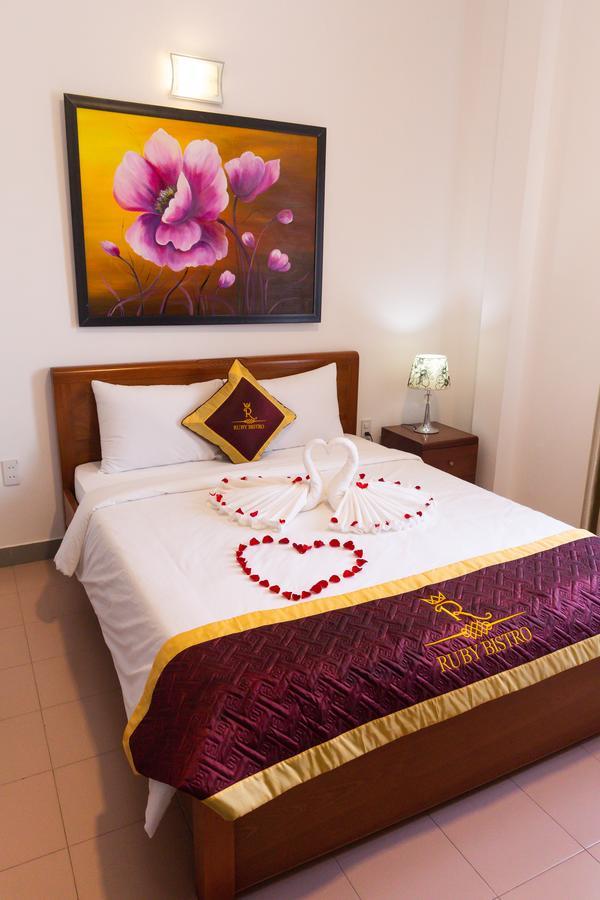 Ruby Bistro Hotel Хюэ Экстерьер фото